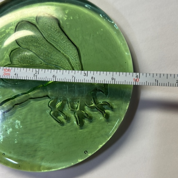 Green Dragonfly Glass Paperweight - Picture 2 of 2